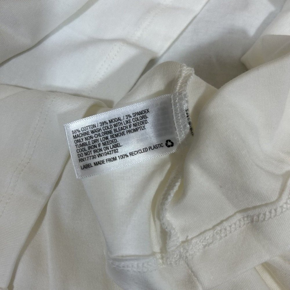 A New Day White Tank Top Womens Plus Size 4X Scoopneck Stretch Sleeveless - Picture 7 of 8